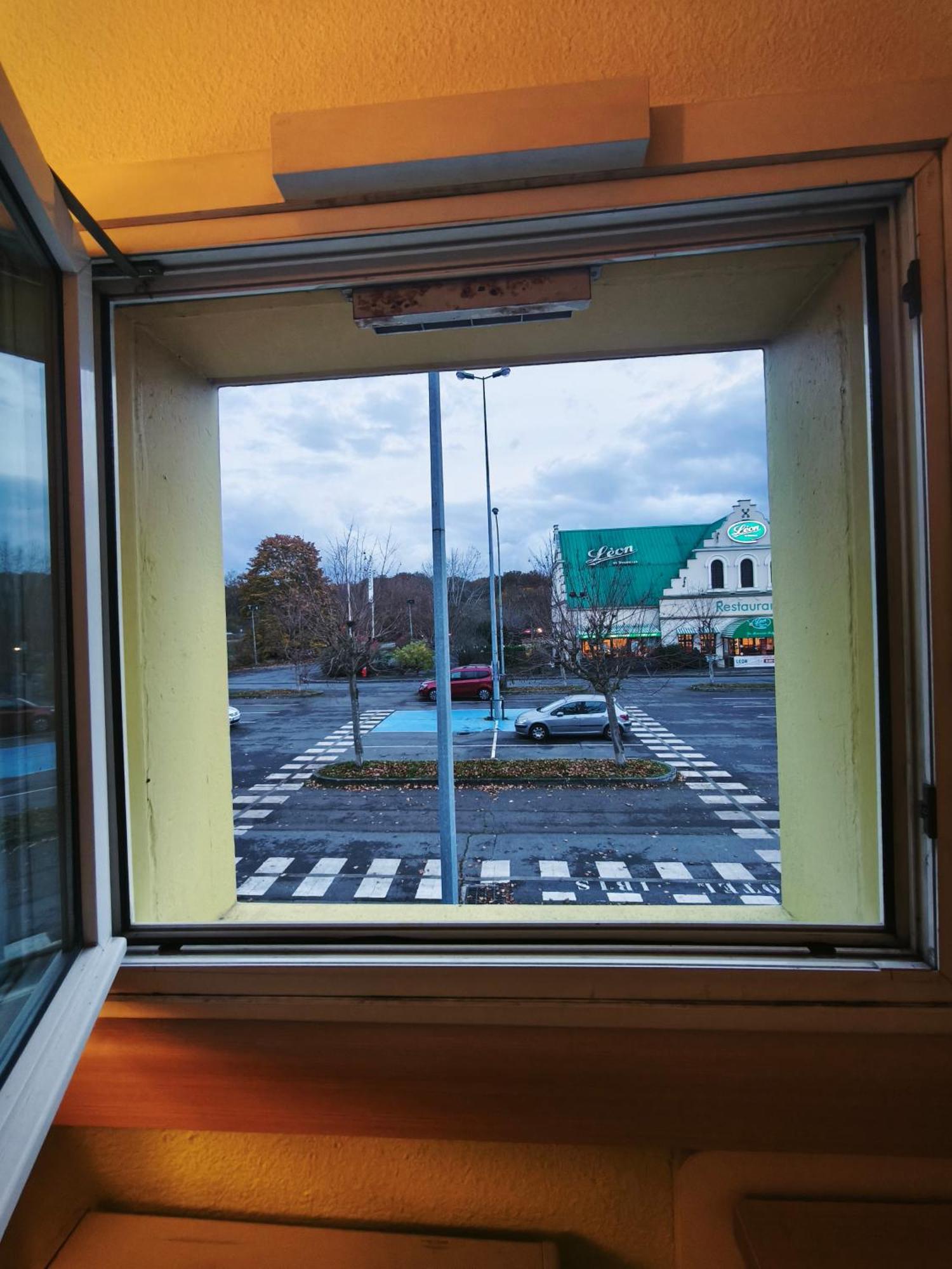 Ibis Budget L'Isle Adam Exterior photo